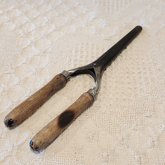 Antique Victorian Hair Mustache Curler Ringlet Curling Crimping Iron Wood Handle - Picture 6 of 13
